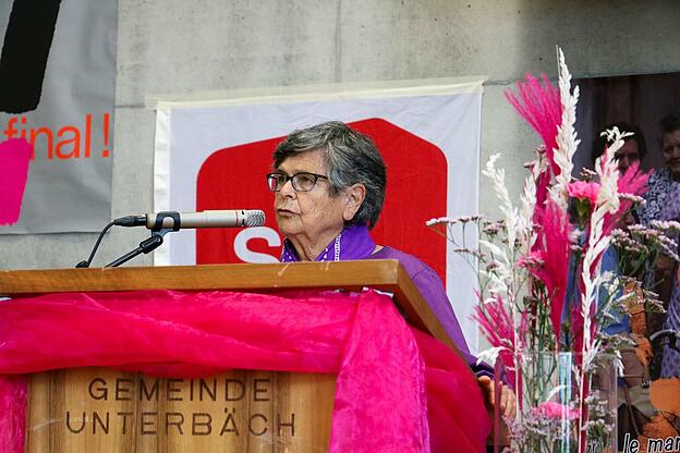 Unterbäch im Wallis feiert 50. Jahrestag des Frauenstimmrechts
