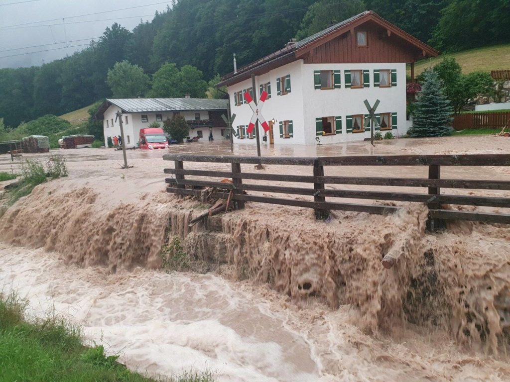 Merkel besucht Hochwasseropfer – Unwetter auch in Bayern