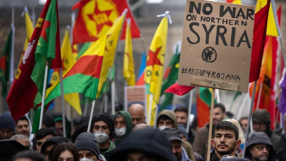Kurden in mehreren Ländern gleichzeitig unter Beschuss