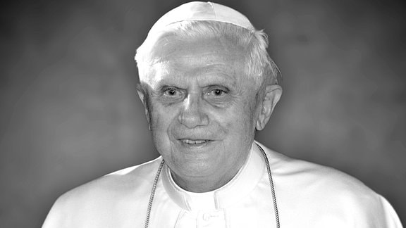 Ehemaliger Papst Benedikt XVI. ist 95-jährig verstorben